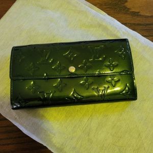 LOUIS Vuitton Portefeuille Vernis Sarah Wallet